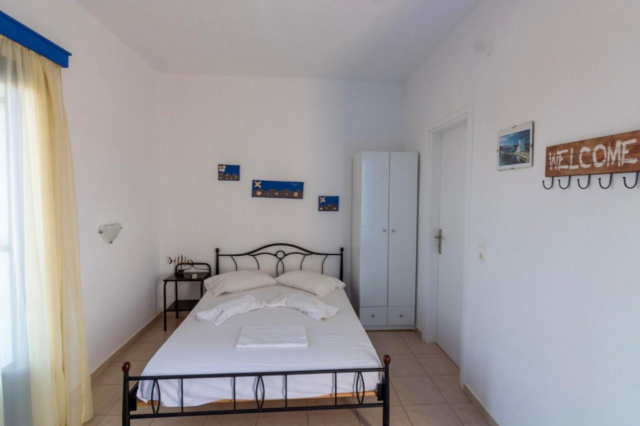 Vigles Hotel Adamantas  Exterior photo