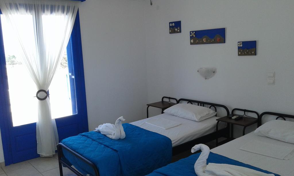 Vigles Hotel Adamantas  Room photo